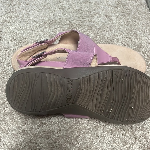 Sandals - Picture 2 of 3